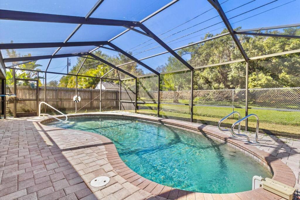 Perfect For Family Gatherings With A Heated Pool! - Clearwater'S Clear Choice Esterno foto