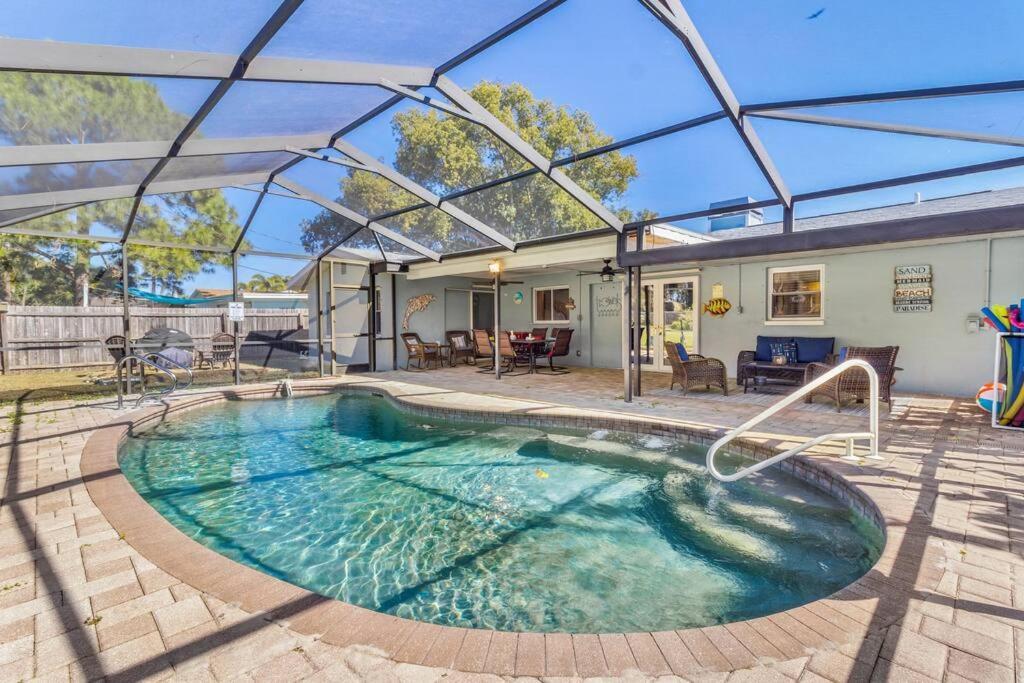 Perfect For Family Gatherings With A Heated Pool! - Clearwater'S Clear Choice Esterno foto